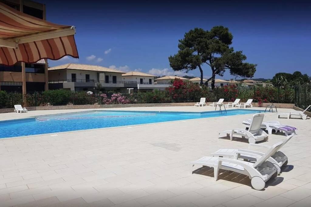 Studio bord de mer - Piscine - Plage San-Nicolao Exterior foto